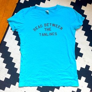 Early 2000s Hollister baby tee